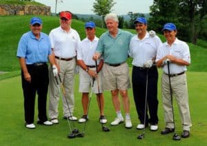 UNITED STATES - JULY 14: (L-R) Rudy Giuliani, Donald Trump, Mayor Michael Bloomberg, President Bill Clinton, Joe Torre and Billy Crystal at the Joe Torre Safe At Home Foundation 2008 Golf Classic July 14, 2008 at Trump National Golf Club in Briarcliff Manor, NY. (Photo by Sabo Robert/NY Daily News Archive via Getty Images)